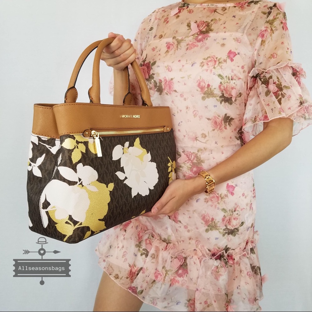 NWT Michael Kors Hailee Medium Satchel Brown Bag - Picture 1 of 7